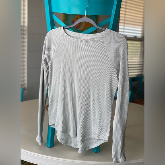 SO Tops - SO gray top
